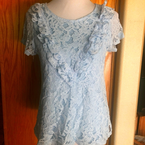 entro Tops - Lace Ruffle Top NWT